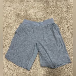 Lululemon The Short 9”